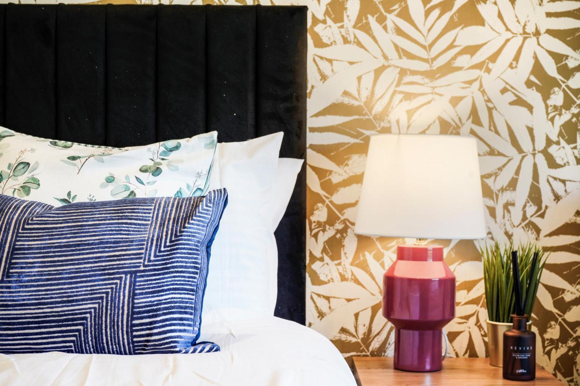 40 Percent Off! - Delightful Abode In - Garden Holiday home *