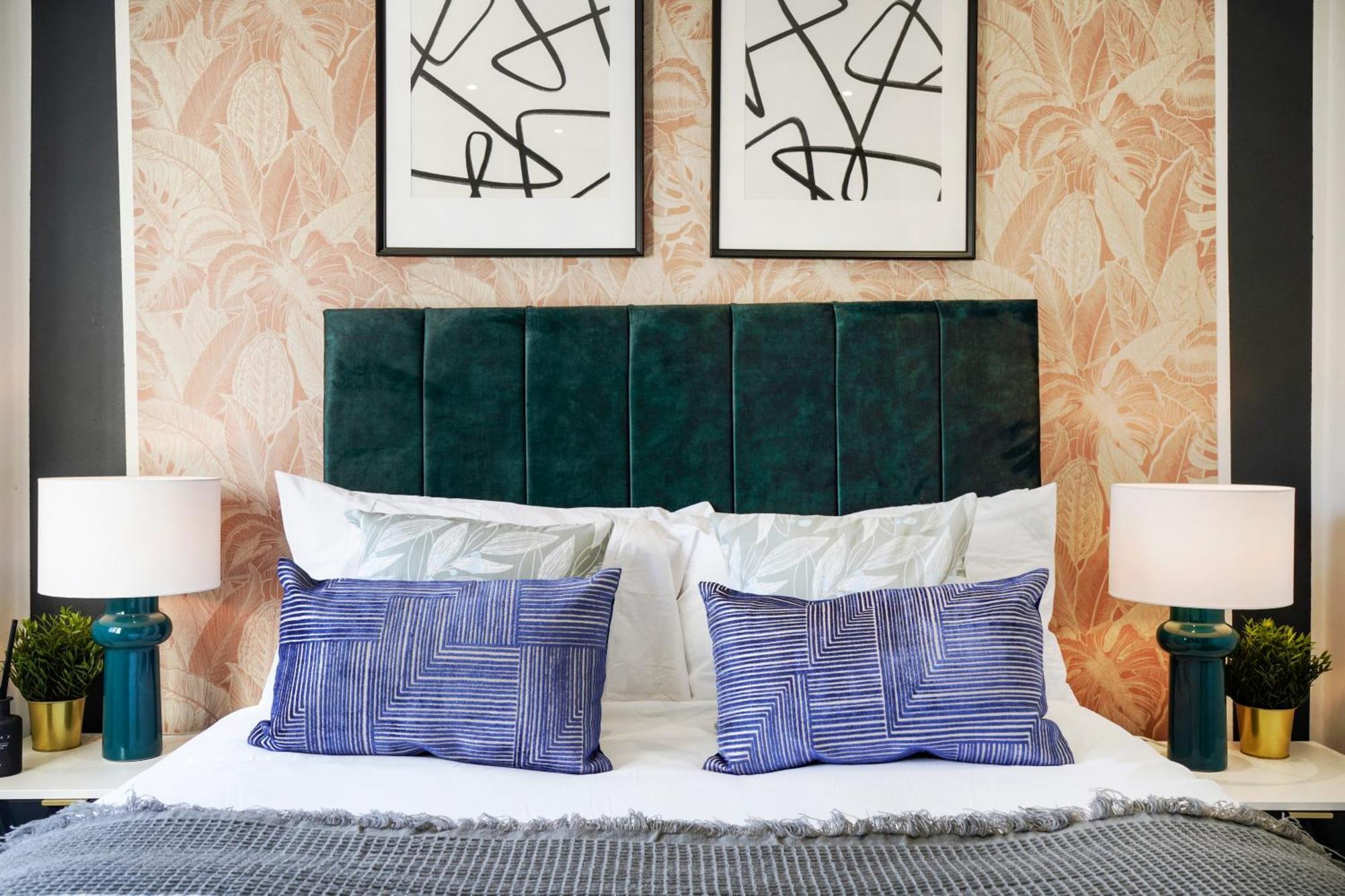 40 Percent Off! - Delightful Abode In - Garden Holiday home *
